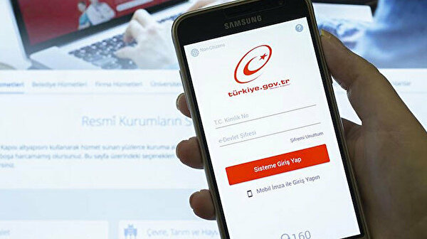 Bir hizmet daha e-Devlet’te: İsteyen ad ve soyad değişikliğini tek tıkla yapabilecek