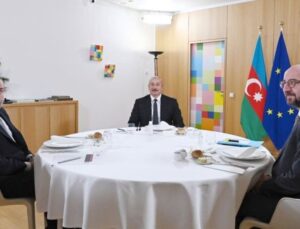 AB açıkladı: Azerbaycan ve Ermenistan demir yolu hatları konusunda anlaştı