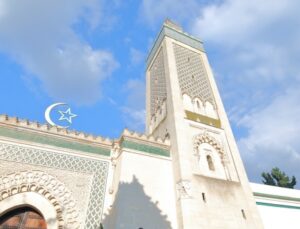 Fransa’da İslam Düşmanlığı hız kesmiyor: Bilal Camisi kapatılacak