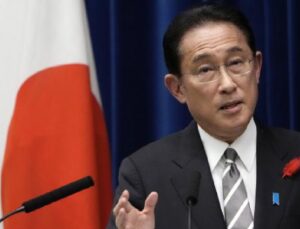 Japonya’da COVID-19 nedeniyle OHAL ilanı genişletildi