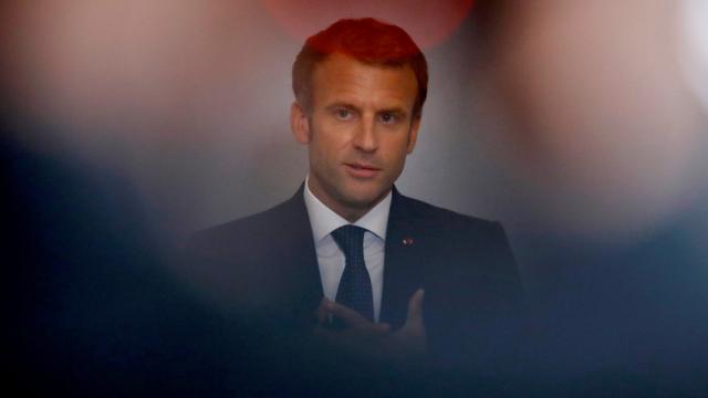 Macron, İngiltere’yi ikiyüzlülükle suçladı