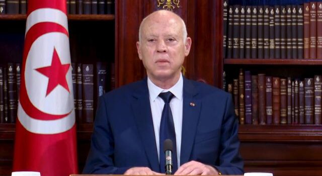 Tunus Cumhurbaşkanı Said, Meclis’i feshettiğini açıkladı