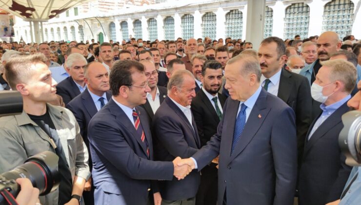 Cenazede bir araya gelen Erdoğan ve İmamoğlu tokalaştı