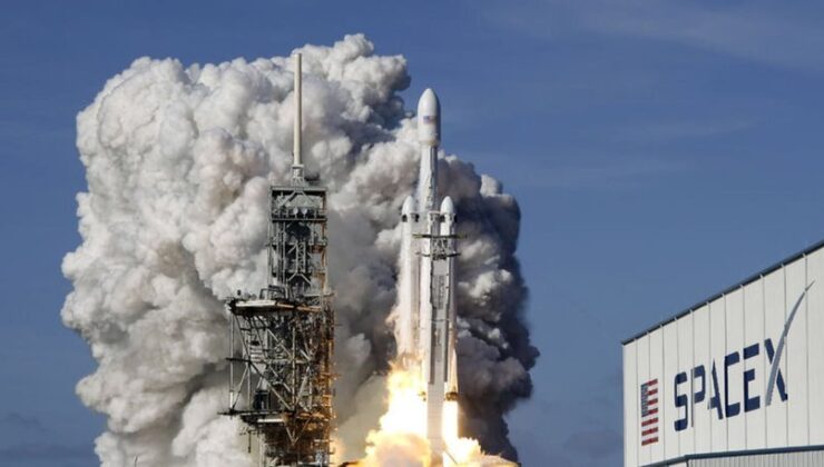 SpaceX onayı aldı: Pentagon Uzay Kuvvetleri için casus uydu fırlatacak